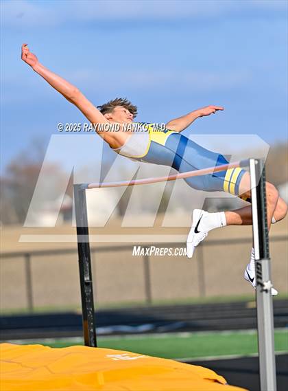 Thumbnail 3 in Pendleton Heights @ Delta (High Jump)  photogallery.