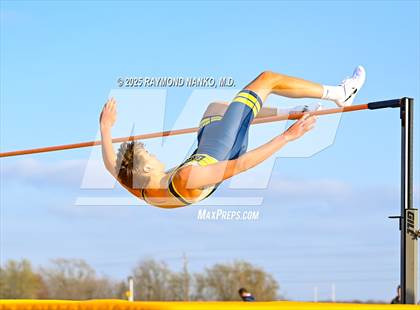 Thumbnail 3 in Pendleton Heights @ Delta (High Jump)  photogallery.