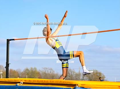 Thumbnail 1 in Pendleton Heights @ Delta (High Jump)  photogallery.