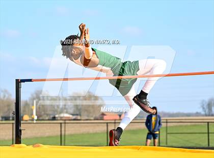 Thumbnail 1 in Pendleton Heights @ Delta (High Jump)  photogallery.