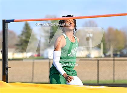Thumbnail 1 in Pendleton Heights @ Delta (High Jump)  photogallery.