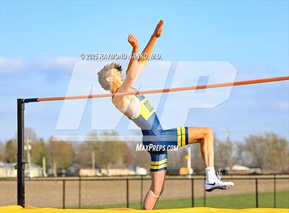 Thumbnail 3 in Pendleton Heights @ Delta (High Jump)  photogallery.
