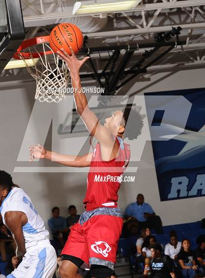Thumbnail 3 in Sam Rayburn vs. Crosby (McDonald's Texas Invitational) photogallery.