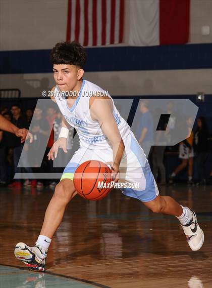 Thumbnail 2 in Sam Rayburn vs. Crosby (McDonald's Texas Invitational) photogallery.