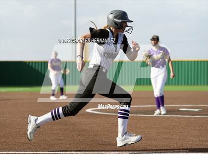 Thumbnail 2 in College Station vs. Weimar (Navasota Tournament) photogallery.