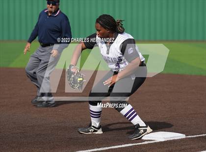 Thumbnail 1 in College Station vs. Weimar (Navasota Tournament) photogallery.