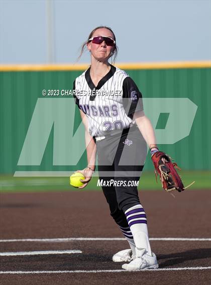 Thumbnail 3 in College Station vs. Weimar (Navasota Tournament) photogallery.