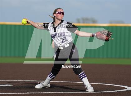 Thumbnail 1 in College Station vs. Weimar (Navasota Tournament) photogallery.