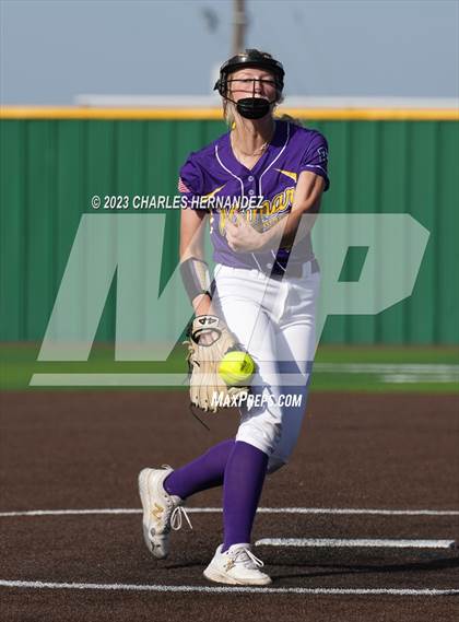 Thumbnail 2 in College Station vs. Weimar (Navasota Tournament) photogallery.