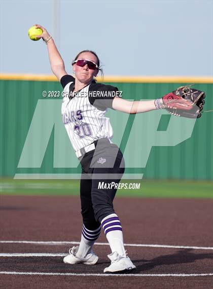 Thumbnail 3 in College Station vs. Weimar (Navasota Tournament) photogallery.