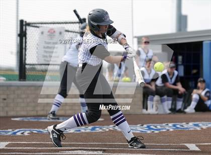 Thumbnail 2 in College Station vs. Weimar (Navasota Tournament) photogallery.