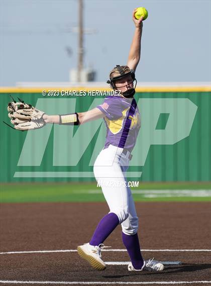 Thumbnail 2 in College Station vs. Weimar (Navasota Tournament) photogallery.