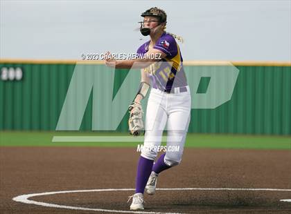 Thumbnail 1 in College Station vs. Weimar (Navasota Tournament) photogallery.