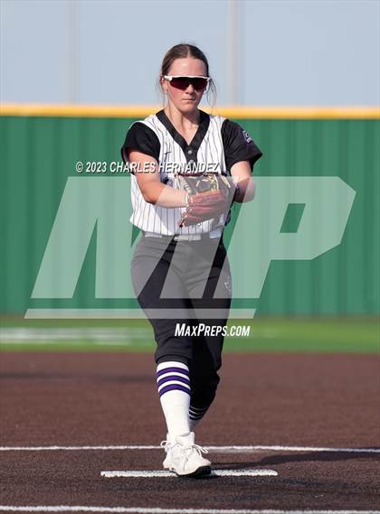 Thumbnail 3 in College Station vs. Weimar (Navasota Tournament) photogallery.