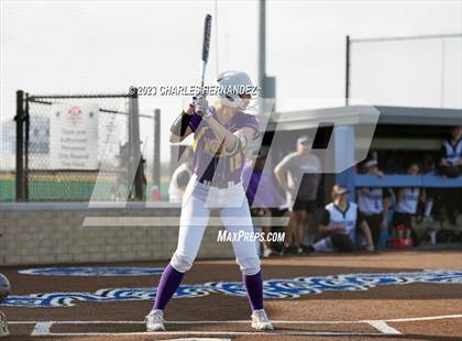 Thumbnail 3 in College Station vs. Weimar (Navasota Tournament) photogallery.