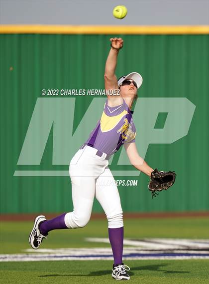 Thumbnail 3 in College Station vs. Weimar (Navasota Tournament) photogallery.