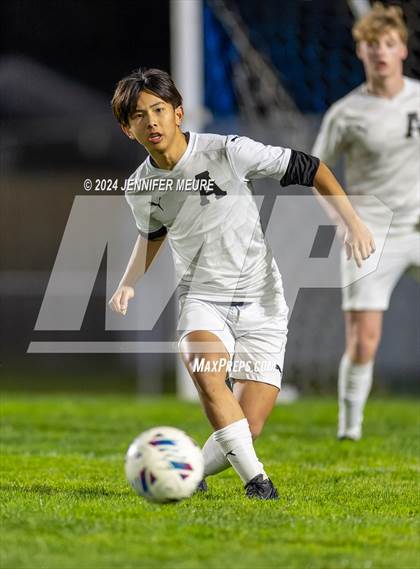 Thumbnail 1 in Newark Memorial vs. Alameda photogallery.