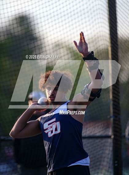Thumbnail 1 in Deer Park @ Smithtown West photogallery.