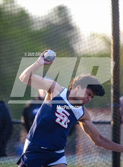 Thumbnail 3 in Deer Park @ Smithtown West photogallery.