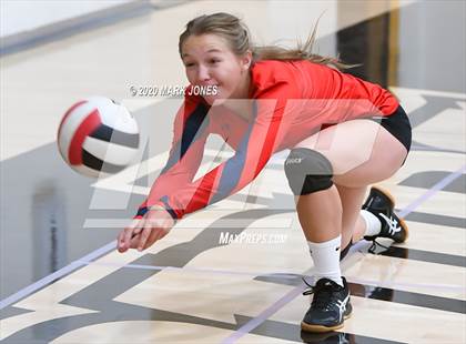 Thumbnail 2 in Coronado @ Combs photogallery.