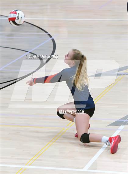 Thumbnail 2 in Coronado @ Combs photogallery.