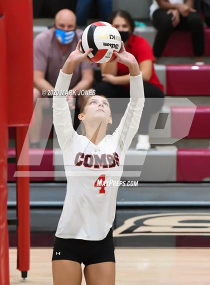Thumbnail 3 in Coronado @ Combs photogallery.