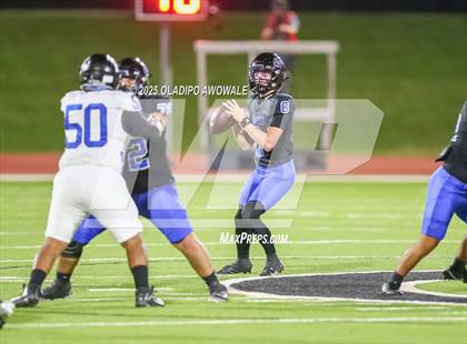 Thumbnail 1 in Gunter @ Rice (UIL 3A Football Bi-district) photogallery.