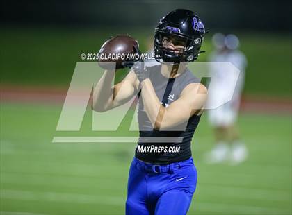 Thumbnail 1 in Gunter @ Rice (UIL 3A Football Bi-district) photogallery.