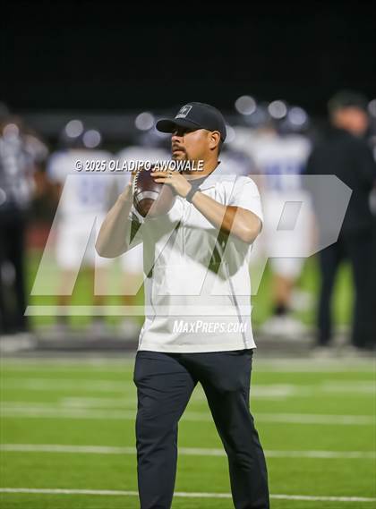 Thumbnail 2 in Gunter @ Rice (UIL 3A Football Bi-district) photogallery.