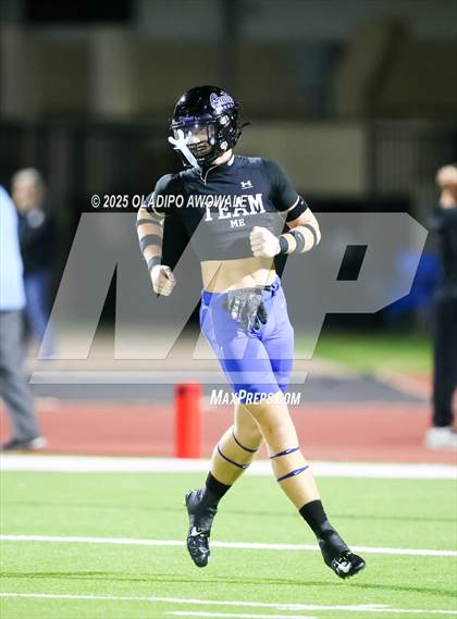 Thumbnail 2 in Gunter @ Rice (UIL 3A Football Bi-district) photogallery.