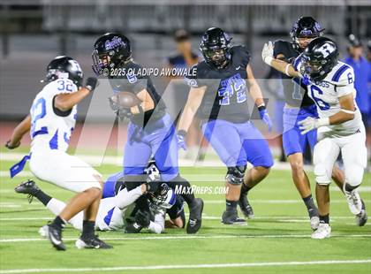 Thumbnail 3 in Gunter @ Rice (UIL 3A Football Bi-district) photogallery.