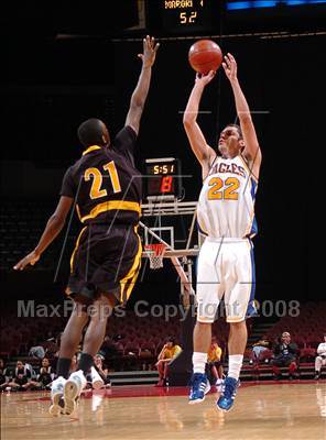 Thumbnail 1 in Bishop Montgomery vs. Santa Margarita (CIF SoCal Regional D3 Final) photogallery.