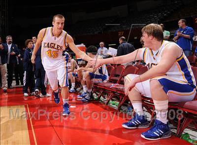 Thumbnail 3 in Bishop Montgomery vs. Santa Margarita (CIF SoCal Regional D3 Final) photogallery.