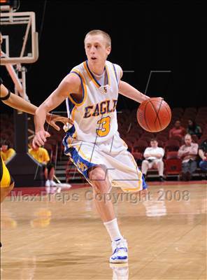 Thumbnail 1 in Bishop Montgomery vs. Santa Margarita (CIF SoCal Regional D3 Final) photogallery.