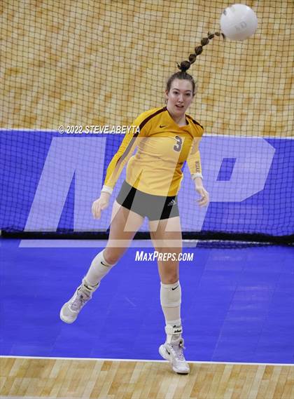 Thumbnail 2 in Windsor vs. Thompson Valley (CHSAA 4A 3rd Round) photogallery.