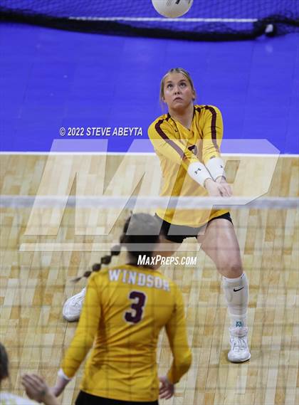 Thumbnail 1 in Windsor vs. Thompson Valley (CHSAA 4A 3rd Round) photogallery.