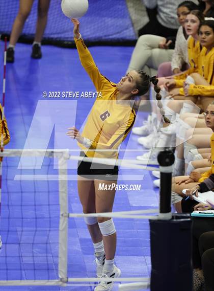 Thumbnail 1 in Windsor vs. Thompson Valley (CHSAA 4A 3rd Round) photogallery.