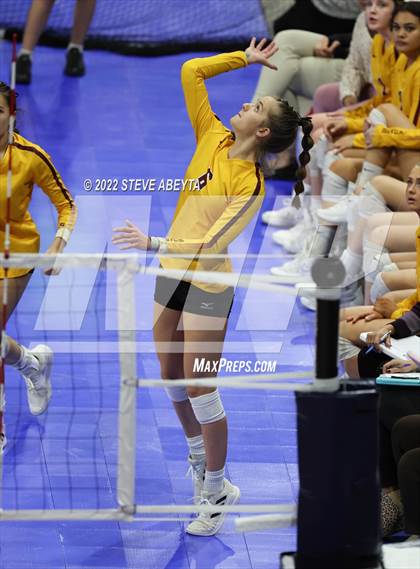 Thumbnail 3 in Windsor vs. Thompson Valley (CHSAA 4A 3rd Round) photogallery.