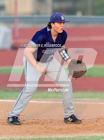 Thumbnail 3 in Boerne vs. Gonzales (UIL 4A Bi-District Playoff Game #1) photogallery.