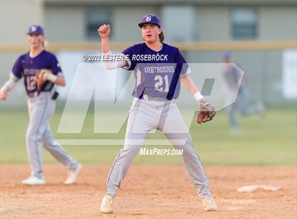 Thumbnail 1 in Boerne vs. Gonzales (UIL 4A Bi-District Playoff Game #1) photogallery.