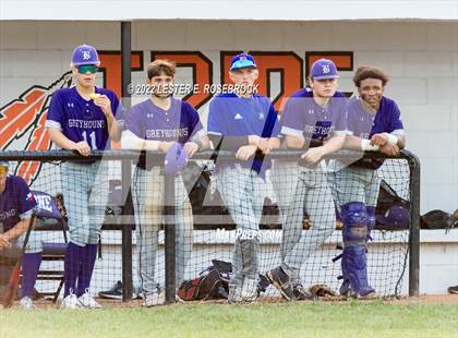 Thumbnail 2 in Boerne vs. Gonzales (UIL 4A Bi-District Playoff Game #1) photogallery.