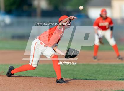 Thumbnail 1 in Boerne vs. Gonzales (UIL 4A Bi-District Playoff Game #1) photogallery.