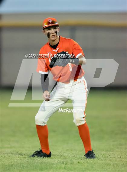 Thumbnail 3 in Boerne vs. Gonzales (UIL 4A Bi-District Playoff Game #1) photogallery.