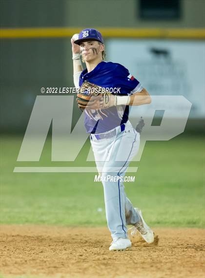 Thumbnail 1 in Boerne vs. Gonzales (UIL 4A Bi-District Playoff Game #1) photogallery.