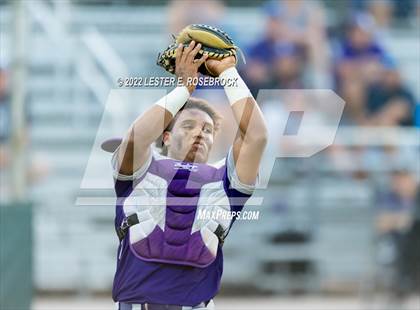 Thumbnail 1 in Boerne vs. Gonzales (UIL 4A Bi-District Playoff Game #1) photogallery.