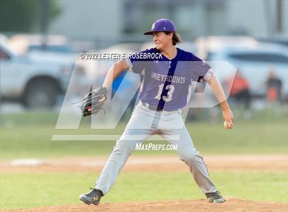 Thumbnail 3 in Boerne vs. Gonzales (UIL 4A Bi-District Playoff Game #1) photogallery.