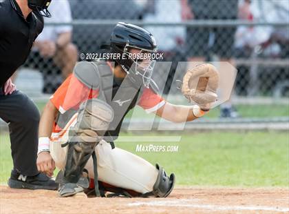 Thumbnail 3 in Boerne vs. Gonzales (UIL 4A Bi-District Playoff Game #1) photogallery.
