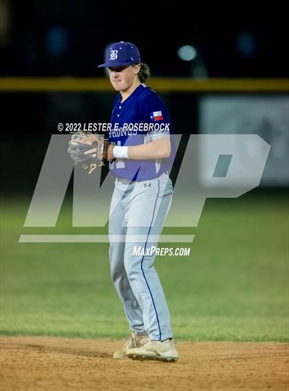Thumbnail 2 in Boerne vs. Gonzales (UIL 4A Bi-District Playoff Game #1) photogallery.