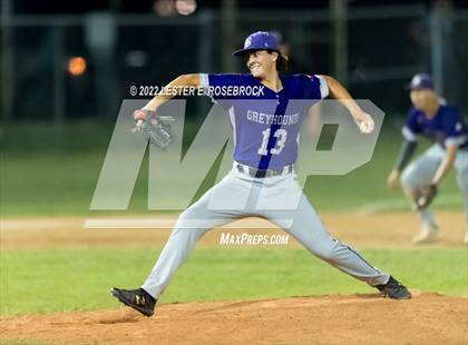 Thumbnail 1 in Boerne vs. Gonzales (UIL 4A Bi-District Playoff Game #1) photogallery.