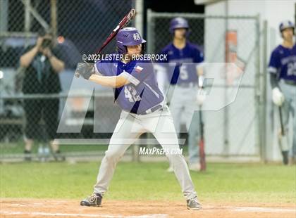 Thumbnail 2 in Boerne vs. Gonzales (UIL 4A Bi-District Playoff Game #1) photogallery.